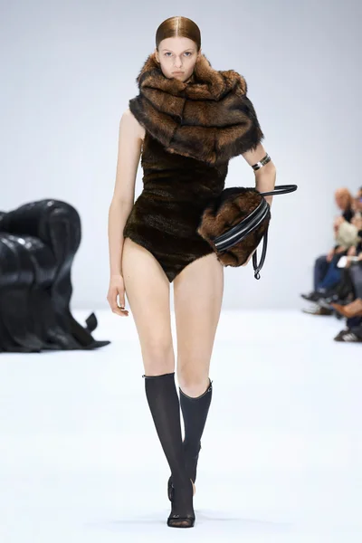 Look 31